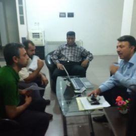 عقد قرارداد فروش دستگاه جوجه کشی به عراق - آقای عبدالعظیم ناصری